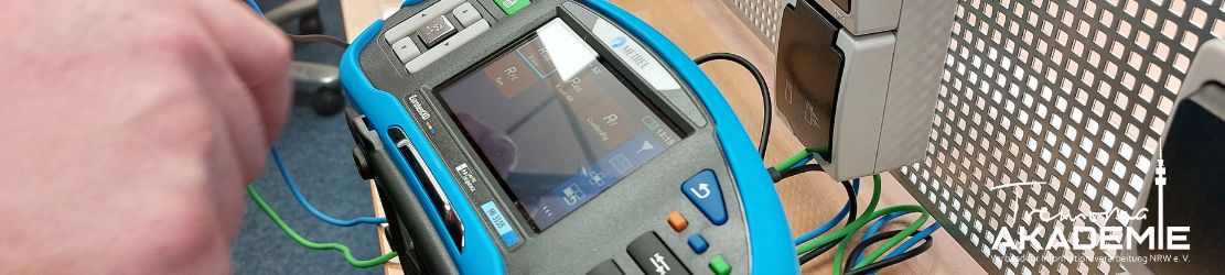 Banner Kurse Befähigte Person zur elektrischen Prüfung IHK Dortmund